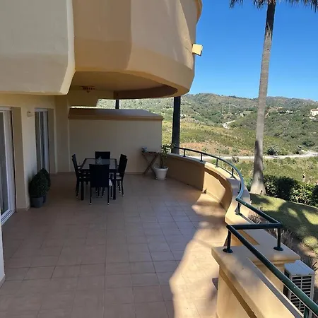 Luxury Elviria Hills - Stunning Views Apartmán *