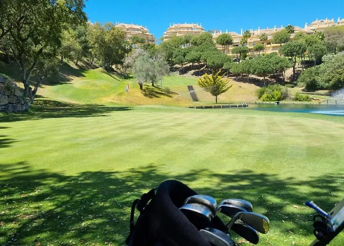 Διαμέρισμα Luxury Elviria Hills - Stunning Views