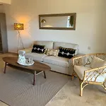 Luxury Elviria Hills - Stunning Views