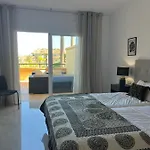 Luxury Elviria Hills - Stunning Views Apartamento *