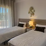 Luxury Elviria Hills - Stunning Views