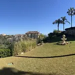 Luxury Elviria Hills - Stunning Views *