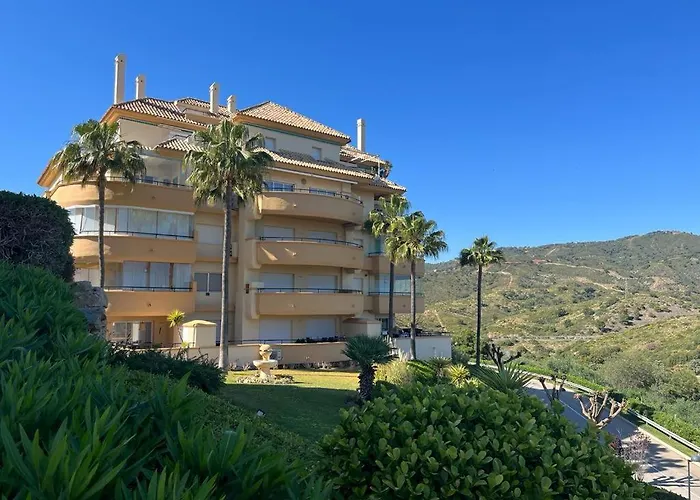 Daire Luxury Elviria Hills - Stunning Views *
