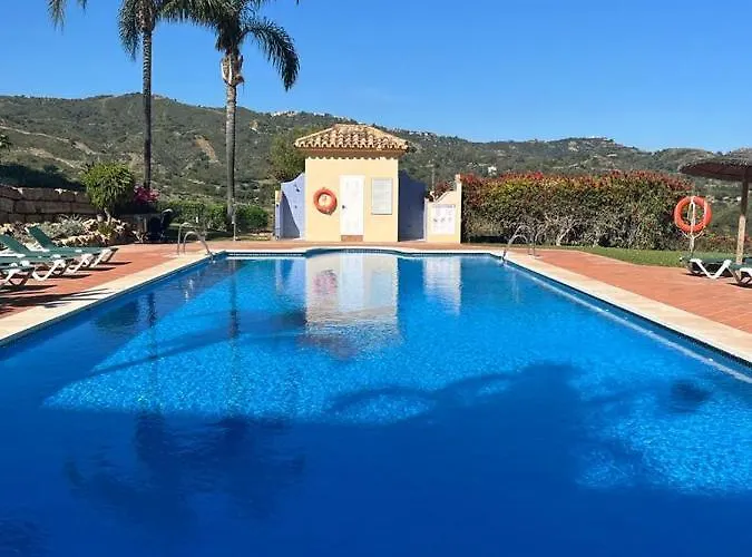 Luxury Elviria Hills - Stunning Views Marbella
