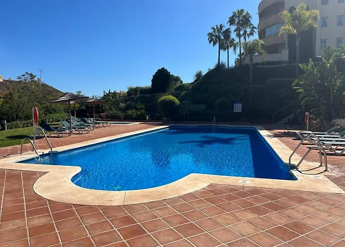 Daire Luxury Elviria Hills - Stunning Views *