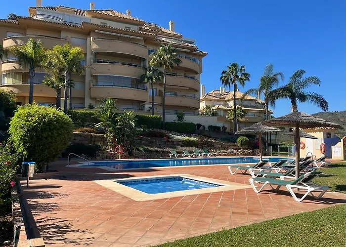Luxury Elviria Hills - Stunning Views Apartamento *